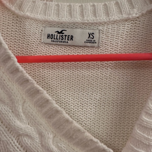 Hollister Button Up Top - Picture 2 of 3